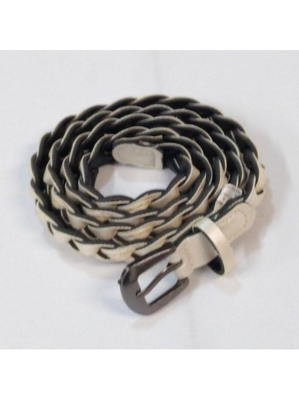 White Braided Belt Size 3 Women's Durable Faux Leather Stylish Addition NWOT